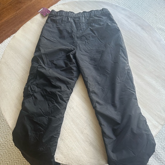 Men's Black Cargo Snow Pants - Picture 5 of 11
